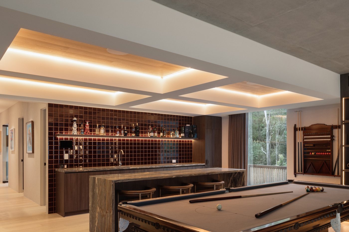 El Fin bar and billiards